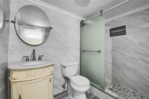 5190 Las Verdes Cir, Delray Beach, FL 33484 - Photo 15