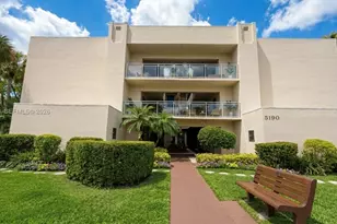 5190 Las Verdes Cir, Delray Beach, FL 33484 - Photo 1