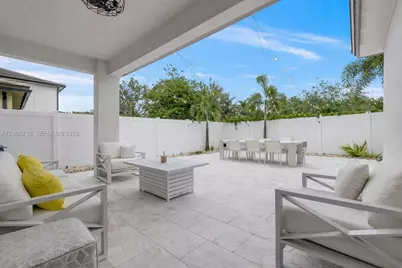 4363 SW 173rd Ave, Miramar, FL 33029 - Photo 9
