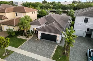 4363 SW 173rd Ave, Miramar, FL 33029 - Photo 5