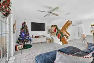 10431 NW 3rd St, Pembroke Pines, FL 33026 - Photo 7