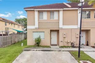 13909 SW 178th St, Miami, FL 33177 - Photo 3