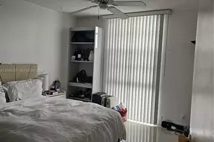 20400 W Country Club Dr, Aventura, FL 33180 - Photo 21
