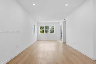 824 SE 12th Ct, Fort Lauderdale, FL 33316 - Photo 9