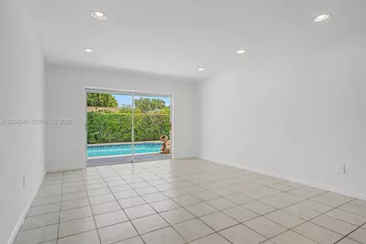 12001 SW 118th St, Miami, FL 33186 - Photo 13