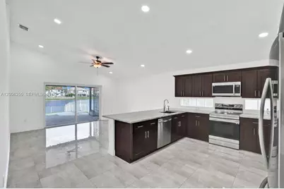 17961 SW 27th St, Miramar, FL 33029 - Photo 15