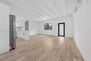 235 NW 127th St, North Miami, FL 33168 - Photo 19