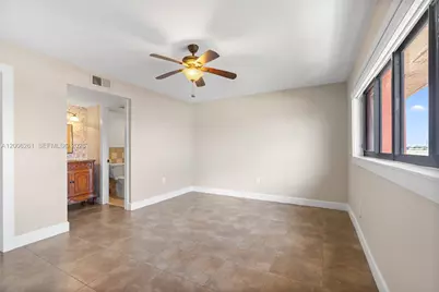 7801 Abbott Ave #508, Miami Beach, FL 33141 - Photo 11