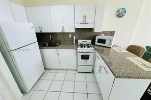 710 Washington Ave, Miami Beach, FL 33139 - Photo 7