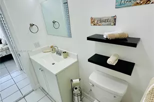 710 Washington Ave, Miami Beach, FL 33139 - Photo 21