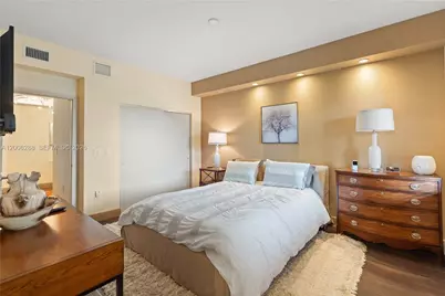 3330 NE 190th St #712, Aventura, FL 33180 - Photo 17