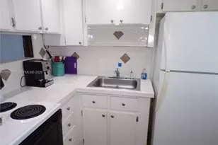 3000 Marcos Dr, Aventura, FL 33160 - Photo 39