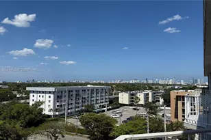 16740 NE 9th Ave, North Miami Beach, FL 33162 - Photo 23