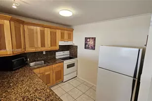 16740 NE 9th Ave, North Miami Beach, FL 33162 - Photo 7