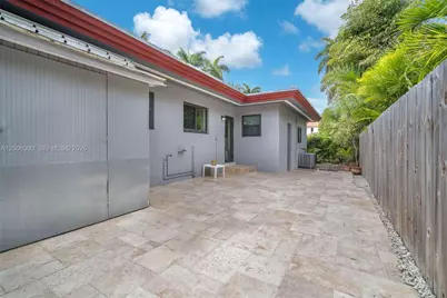 7701 Center Bay Dr, North Bay Village, FL 33141 - Photo 59