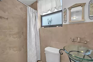 7701 Center Bay Dr, North Bay Village, FL 33141 - Photo 51