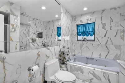 7701 Center Bay Dr, North Bay Village, FL 33141 - Photo 45