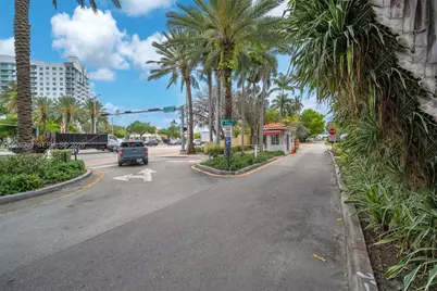7701 Center Bay Dr, North Bay Village, FL 33141 - Photo 65