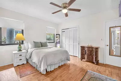 7701 Center Bay Dr, North Bay Village, FL 33141 - Photo 39