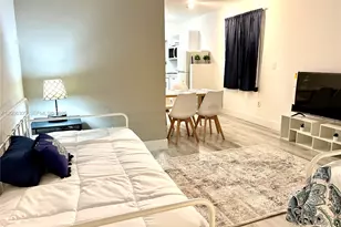 825 Euclid Ave, Miami Beach, FL 33139 - Photo 3