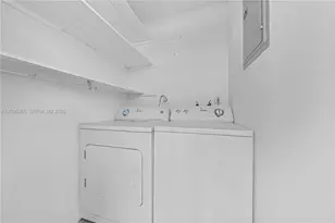 9011 NE 4th Avenue Rd, Miami Shores, FL 33138 - Photo 21