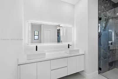 [Address not provided], Cape Coral, FL 33993 - Photo 15
