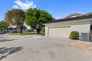 15941 SW 252nd St, Homestead, FL 33031 - Photo 3