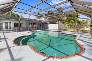 15941 SW 252nd St, Homestead, FL 33031 - Photo 11