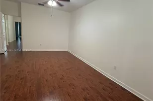 10747 NW 76th Ln, Doral, FL 33178 - Photo 13