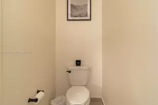 3280 W 92nd Pl, Hialeah, FL 33018 - Photo 5