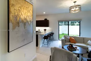 3280 W 92nd Pl, Hialeah, FL 33018 - Photo 9