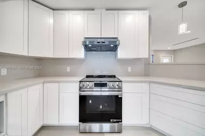 15730 SW 87th Ct, Palmetto Bay, FL 33157 - Photo 5