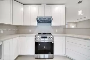 15730 SW 87th Ct, Palmetto Bay, FL 33157 - Photo 5