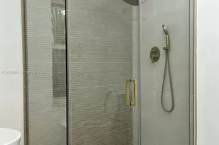 820 NW 132nd Ct, Miami, FL 33182 - Photo 3