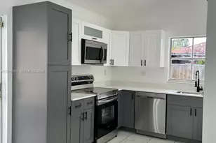 820 NW 132nd Ct, Miami, FL 33182 - Photo 7