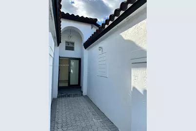 820 NW 132 Ct #0, Miami, FL 33182 - Photo 21