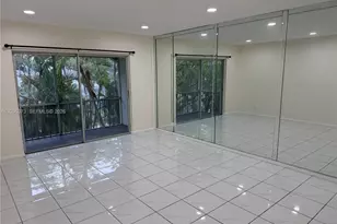 2200 NE 66th St, Fort Lauderdale, FL 33308 - Photo 17