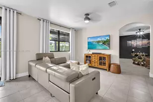 3525 W 94th St, Hialeah, FL 33018 - Photo 19