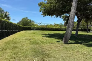 15395 SW 272nd St, Homestead, FL 33032 - Photo 5