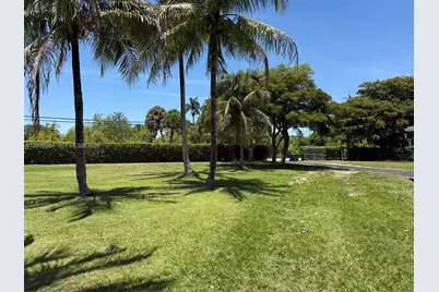 15395 SW 272nd St, Homestead, FL 33032 - Photo 11