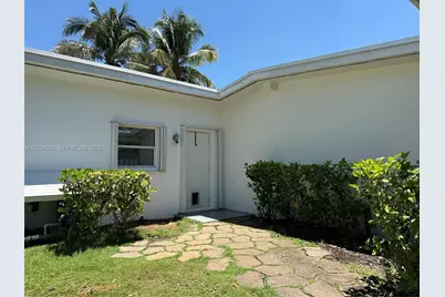 15395 SW 272nd St, Homestead, FL 33032 - Photo 13