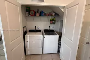 441 NE 13th St, Florida City, FL 33034 - Photo 23