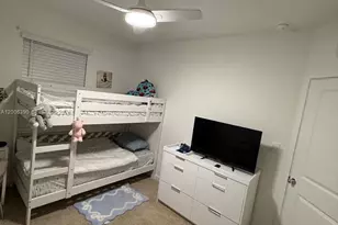 441 NE 13th St, Florida City, FL 33034 - Photo 11