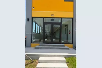 1020 NW 2nd Ave #101, Hallandale Beach, FL 33009 - Photo 13