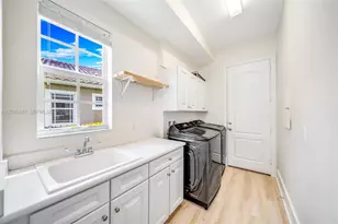 8766 Miralago Way, Parkland, FL 33076 - Photo 53