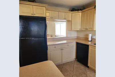 16501 Blatt Blvd #204, Weston, FL 33326 - Photo 5