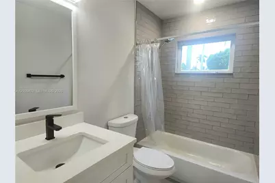 141 NE 30th St, Wilton Manors, FL 33334 - Photo 13