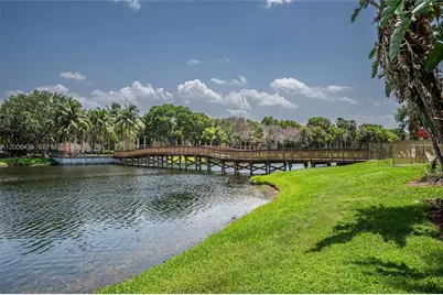 2451 Centergate Dr #303, Miramar, FL 33025 - Photo 49