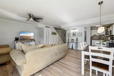 3862 NE 171st St #E, North Miami Beach, FL 33160 - Photo 15