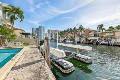 3862 NE 171st St #E, North Miami Beach, FL 33160 - Photo 61